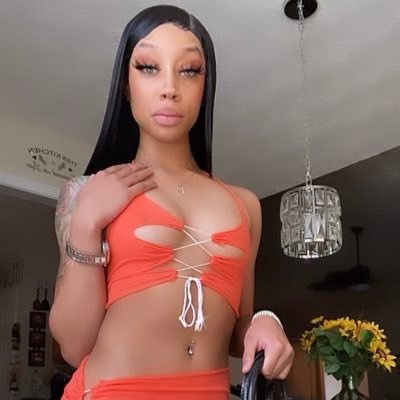 21💕 Black Owned Business Owner 🙌🏽 #AngelProjects #CustomClothes💋