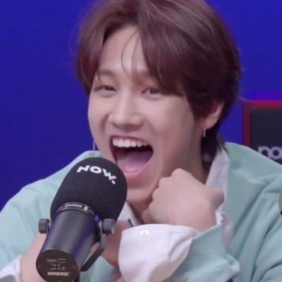 ✨🎸 🥁 🎤 🎸✨ IZ ♥️ ILUV
록 스타 씨 🤭💕예쁜 꽃을 피합시다~ 💜💜💜💜💜🤟
GO 스타디움 🏟️