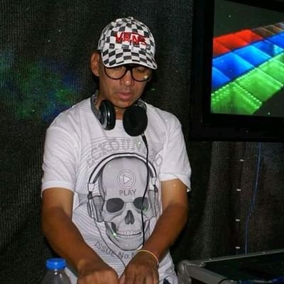 WilmerDj1's profile picture. 