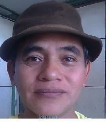 , i like to surf on the internet , that what i do for living