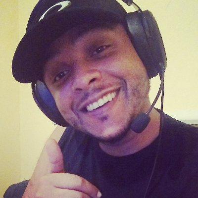 Streamer de sucesso em contrução, jogador casual de vídeo jogos casualmente jogáveis .. e desempregado :)