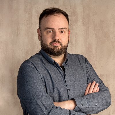 Director de @Al_descubierto_ . Máster en Política Med. Investigando a la derecha radical. Luchando contra los discursos de odio. Opiniones/análisis personales.