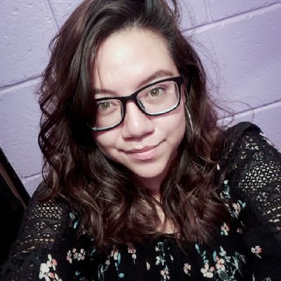 Desahogo mi dolor en @LetrasEnLaLuna
|| Intento de fotógrafa @alyLuna06 ||
El amor no siempre llega en las condiciones convenientes.