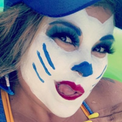 Loca Kitty is in love with baseball, dodgers ,humanity,Advocate. #loca4positivefans 😻💙@tote4friendz blog@ https://t.co/FJEPKozd2x