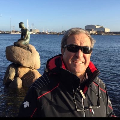 cantabrorobert's profile picture. Español consciente de que hay mucho tonto útil en este país que pretende mejorar todo rompiendo España 🇪🇸 Ah ? y si no sabes soñar, pierdes el tiempo conmigo!