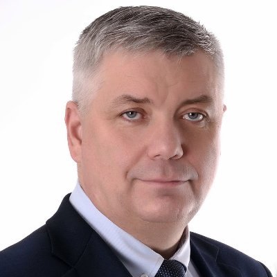 Проживаю в деревне Черное Балашихи. Получил высшее экономическое и юридическое образование. Офицер запаса. Депутат Мособлдумы VII созыва