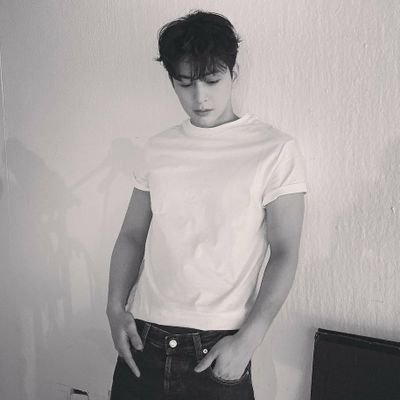 ko_nxx's profile picture. iKONIC | Team Seven | Fan account