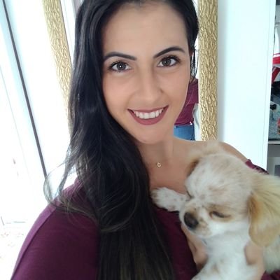 Instrutora de Danças Tradicionais Gaúchas, Personal Trainer e Instrutora de Pilates... Simples assim!