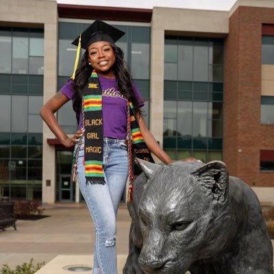 Turning all my dreams into reality.✨ | IG: @_lexusdee| PV alumna|#24STRONG #12:25 ❤️ #C100