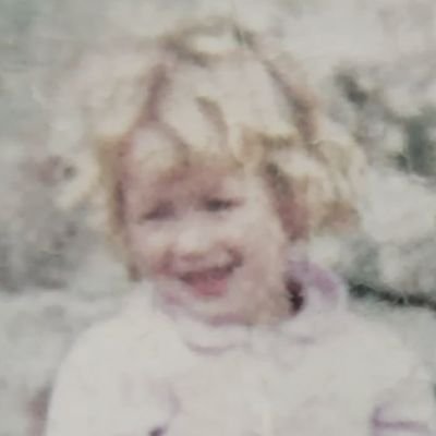 KSKLiberty's profile picture. Kültür, okumak, anlamak, görebilmek, görebildiğinden anlam çıkarmak, ders almak, düşünmek ve zekayı geliştirmektir.