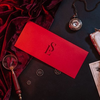 ✉️ Escape room in an envelope
1️⃣3️⃣ Immersive Puzzle Games
🏳️🌈 Creators Anna & Lisa behind the acc
Mysteries ✨ Puzzles ✨ Aha-moments
