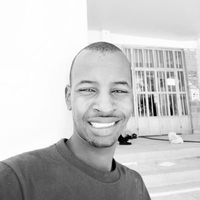 j_muchui's profile picture. #youfollowmelfollowuback