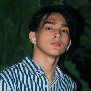 jahnerickabaya's profile picture. 5'8 | ConVert