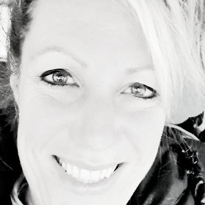 smileimpulse's profile picture. 💚 Hormonwahnsinn? Vertraue, Du hast alle Lösungen in Dir 💜Es ist Zeit, Dich anzunehmen und zu lieben 💚 #coaching #lebensfreude #smileimpulse