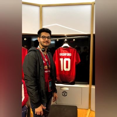 Hritik_1703's profile picture. 