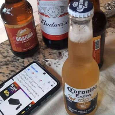 DebateHumor's profile picture. simplicidade