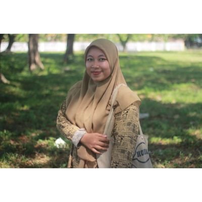 Jangan pernah ragu untuk meminta maaf ketika kamu bersalah , tapi jangan pernah memohon maaf untuk apa yg tidak kamu perbuat.