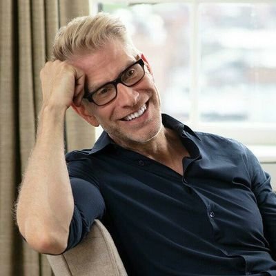 DuncanHughesInc's profile picture. Principal of Duncan Hughes Interiors. Aficionado of great design, private life & popular culture; world traveler and animal activist.