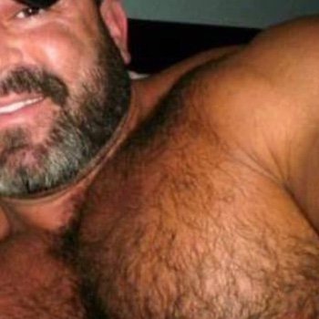 Hugeboy52626036's profile picture. Horny Top looking for HOT bottom