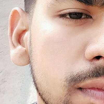 ★Student 🤒
★️ Muslim🥰
★Love is Allah Almighty and His Prophet
Fist😘 cry 14.Dec.2000😇
Blood (A–)💉