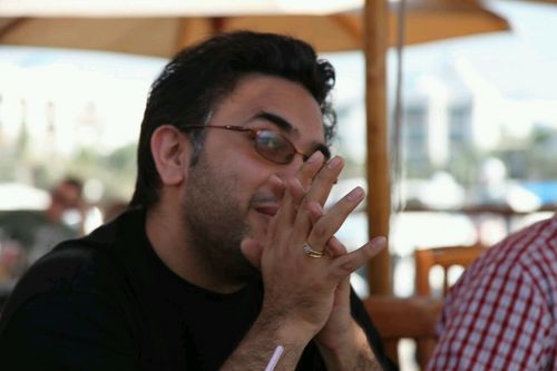 DoP wannabe, thinker, foodie, learner, newbie, early morning plant water'er and chai addict