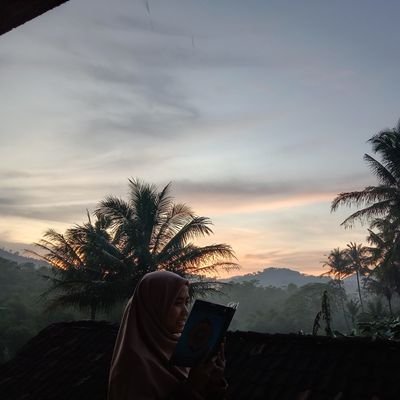 HadinahHaznath1's profile picture. 