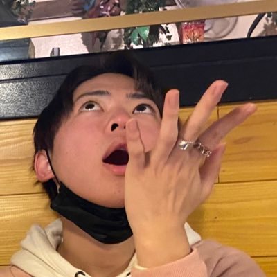 taichinko9's profile picture. 接敵＝死