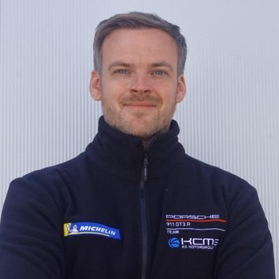 British Racing Driver 🇬🇧 • KCMG Team Manager 🇭🇰 • TCR Japan Champion 2019 🇯🇵  Le Mans 24 Hour Winner 2015 LMP2 • London📍
https://t.co/6kAw2Qrdb5