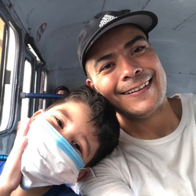 salvanomics's profile picture. Economista