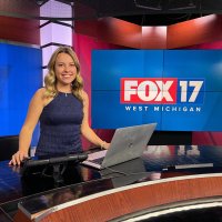 Lauren Kummer (@laurenkummertv) 's Twitter Profile Photo Lauren Kummer (@laurenkummertv) 's Twitter Profile Photo