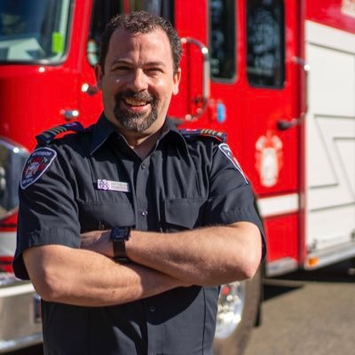 @extensionfire Deputy Fire Chief (Volunteer with a title) | @VIUniversity @bcgeu ITAS Instructor (Paid job) | Politics & News nut | Opinions & typos are my own.