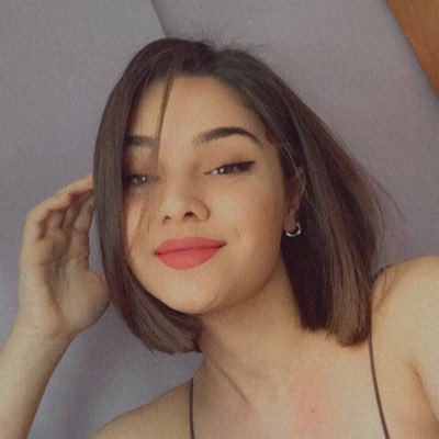 1selcanylmz's profile picture. burası da benim mekan