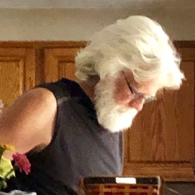 MarkErichBrown's profile picture. 