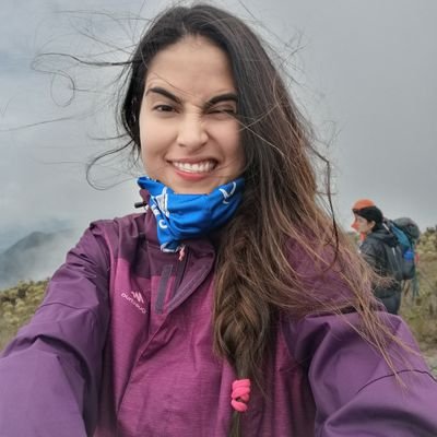 JulianaGarcaTa1's profile picture. Odontologa - Ortopedista Maxilar - Diver - Me gusta trepar montes, ver series y leer libros