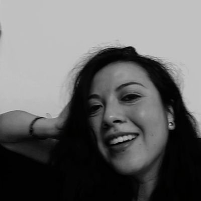 natalyrm87's profile picture. Marketer y aficionada a la música.