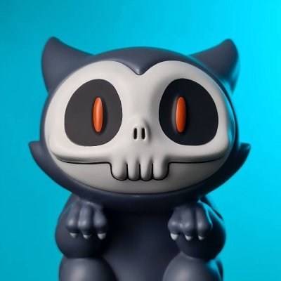 ThunderVomit's profile picture. 𝑽𝑶𝑴𝑰𝑻 𝑻𝑯𝑼𝑵𝑫𝑬𝑹
#呕电 #VomitThunder 💀⚡🇲🇾
manga, character, toy, design & stuff I like. ✒