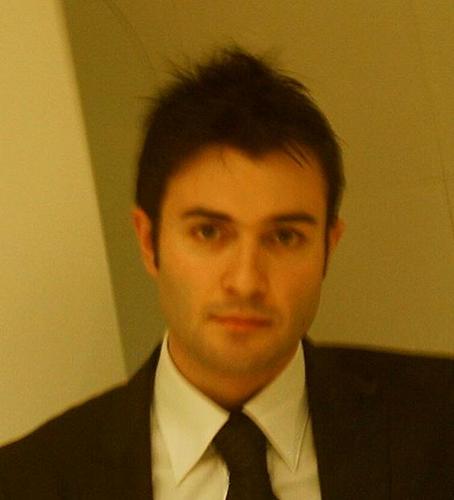 Marketing Manager with a passion for Innovation and Design. Make it relevant, Make it understandable, Make it happen.
