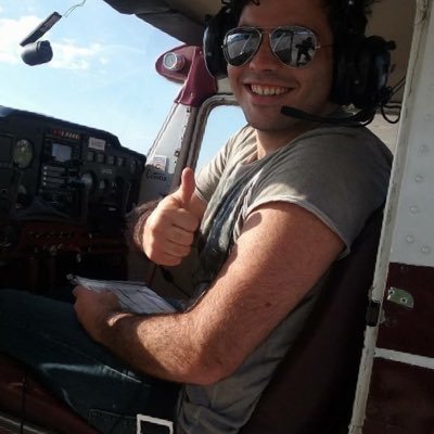 737 type rated. Commercial pilot👨🏻✈️ EASA & ICAO License, volando desde tierras gauchas hasta la tierra de Don Quijote.