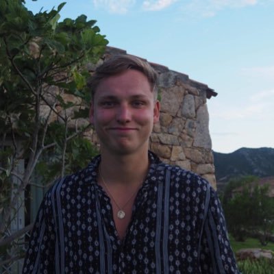 Cameron7445's profile picture. 