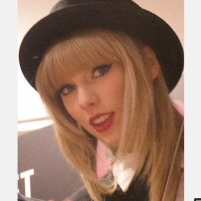 She/Her || “Say my name and everything just stops” || Taylor Swift || Ariana Grande || BTS || Dua Lipa