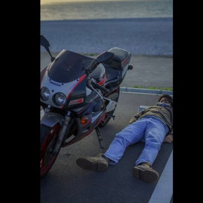 💊薬剤師してます 25age CBR250RR mc22たまにCBR600F メンズメイク 大阪と一部和歌山の穴場夜景スポット詳しい人 lil tjay protoje 山登りも軽くしたhttps://t.co/rdI6niF3PH