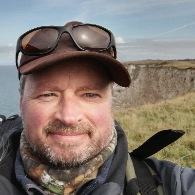 Keen birder, wildlife and conservation enthusiast in and around the North Yorkshire Moors. Raptor field worker  and BTO WeBS /GBW and other surveyor.