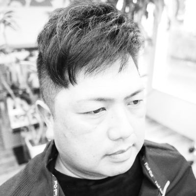 ⚫︎自動車業を軸に様々な業種を経験⚫︎運送業、小売販売、ECサイト作成、自動車整備業務、他複数 ⚫︎趣味は車で長距離走行、食べ歩き、映画鑑賞⚫︎現在川崎市にいますが、5ヶ月で20キロ減量が進み、3桁卒業が近づいております【現在も減量継続中】