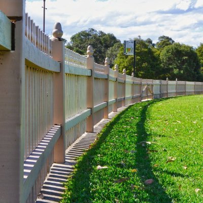 A park for dogs to exercise and play off-leash in a controlled environment under the supervision of their owners.