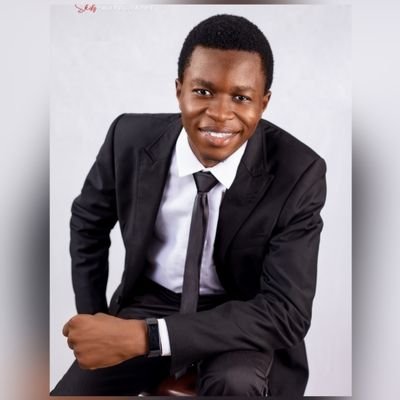 Seasoned entrepreneur 🏢
Brand Consultant 🌏
Business Strategist 📈