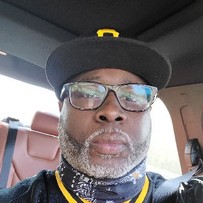 RandyH2225's profile picture. 