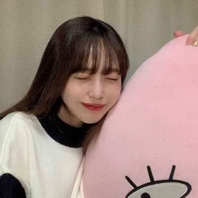 rxjkdlEpfTcsc2l's profile picture. 