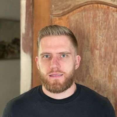 ghotei159's profile picture. husband , 💻Software Engineer, aspiring leader #coffee drinker ☕ I have a husky 🐶
🇿🇦South African
