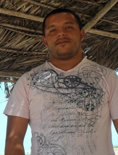 Graduando em Ciências Sociais UFRN. E um ser humano comum, de bem com a vida.