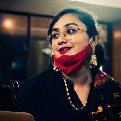 🇧🇩 Bangladeshi from Uzbekistan 🇺🇿 Game & Multimedia Artist
🖌️ Art Director @_WeShouldTalk📱
Game Dev @PlayBlueLine